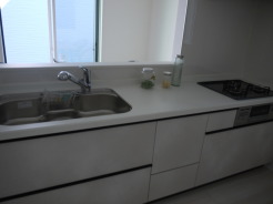 伊勢原市高森台１丁目