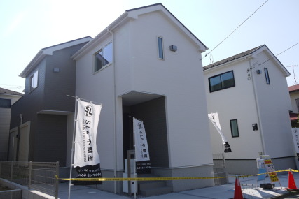 伊勢原市高森台1丁目　新築
