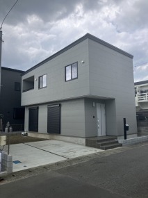 厚木市妻田北