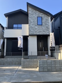 伊勢原市高森台